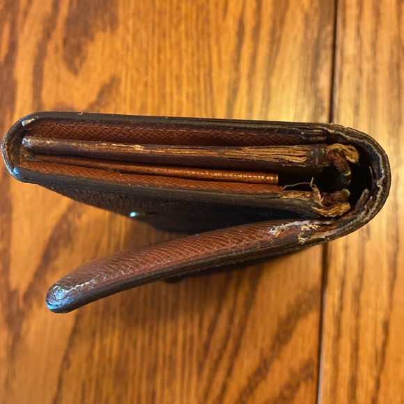 Louis Vuitton Brown Monogram Wallet - Picture 4 of 7